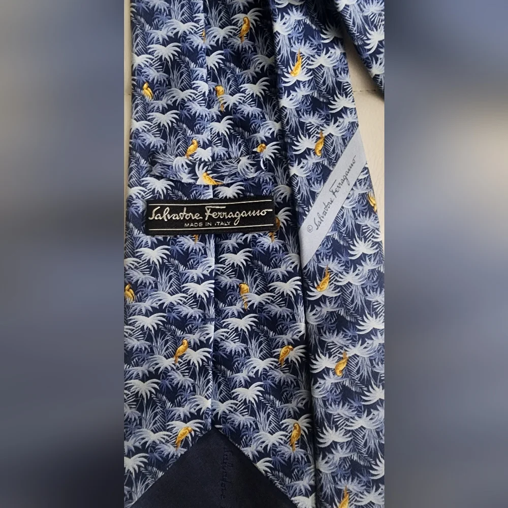 Salvatore Ferragamo Blue Palm-Print Silk Tie for Men, Length:‎ 45
